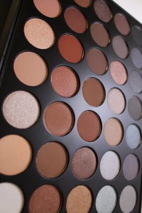 Morphe Pro 35 Color Eyeshadow Makeup Palette